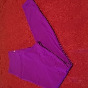 Lululemon Atletic Legging Pants, Size 8, Color Purple 😍 ♥️